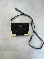2025年最新】prada 90s バッグの人気アイテム - メルカリ