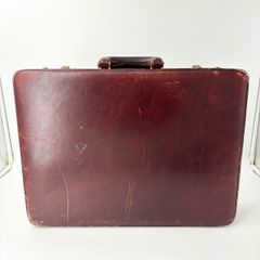 ダイヤルロック○BALLY アタッシュケース ビジネスバッグ レザー
