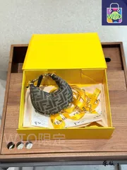 【今日WTO】Fendi フェンディ グラフィー 極簡で?雅-WTO輸入2-DAT97