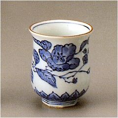 瀬戸焼 椿窯 故宮の春 組湯呑 椿 銅版転写 染付 磁器 - メルカリ