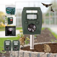 ソーラー充電式害獣駆除機 2個組 超音波 光 音 ソーラー充電式 ストロボ発光 赤外線センサー 簡易防水