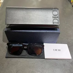 国内正規 DIOR Tag SU DTAGSUR 10B0 レクタンギュラー ウェリントン サングラス 眼鏡 メガネ ディオール 67404A1のサムネイル