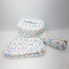 ◇ Θ 《 ノーブランド まとめ売り3点セット 花柄 キルティング ポーチ レディース 》 E  【1501160036186】