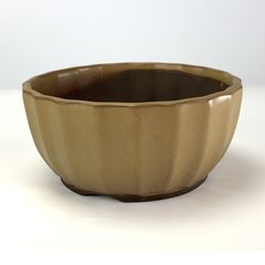 瀬戸焼 菊型5号 ? 幅15cm×高さ7cm 