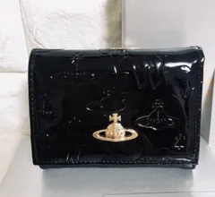【1番の大人気❤︎ショッパー付き】新品  ヴィヴィアン・ウエストウッド　三つ折り財布  エナメル黒 ブラック ユニセックス