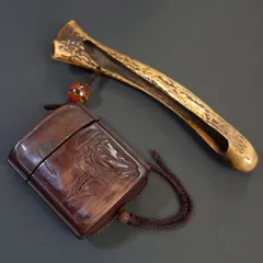 時代物 煙管 煙草入 煙管筒 金口 細工 彫刻  一式  骨董 アンティーク Yahoo!オークション -「煙管 煙草入れ」(パイプ) (喫煙グッズ)の
