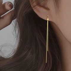 ［ドレススタイルにも］小ぶり ゴールド 上品 ジュエリー ラインストーン デート ディナー ピアス 結婚式 入学式 卒業式 お呼ばれ お呼ばれコーデ お祝い 上品 agete 4℃ ete lesbonbon