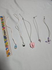 海をイメージしたおしゃれな手作りネックレス。