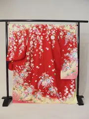 振袖襦袢セット　赤地　中古　可愛い　お得　結婚式　舞台衣装