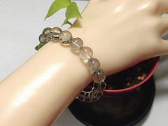 天然石 水晶(ルチル入り)9.4～9.8mm玉ブレスレット 内周19.2cm 　　250720275