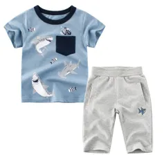 【人気商品】夏服 男の子 半袖Ｔシャツ+ハーフパンツ2点 綿 ボーイズトップ+パンツ 子供服 上下セット 男児 普段着 キッズ カジュアル 部屋着 [KISBINI] 車/恐竜/サメ柄90 100 110 120 130 140