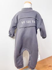 【新品・未使用】裏起毛ワッペンロンパース ロンパース 80cm ベビーロンパース 裏起毛 あったか 冬 韓国子供服 海外子供服 ベビー服 赤ちゃん服 ブラック チャコール 黒　男の子 女の子 ユニセックス