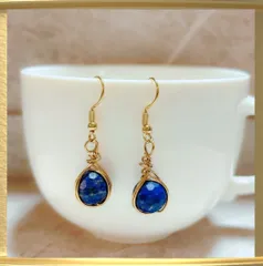 ラピスラズリ ピアス 揺れる天然石｜128面カット AAA++｜金属アレルギー対応 サージカルステンレス つけっぱなしOK