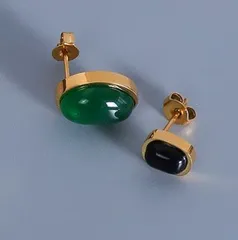 グリーン＆ブラック瑪瑙ピアス　18金メッキ　サージカルステンレス