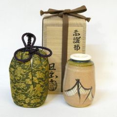 大塩正人作 赤膚焼 茶入 仕覆付 濃茶器 茶道具 共箱V1133 大塩正人作 赤膚焼 茶入 仕覆付 濃茶器 茶道具 共箱V1133 - メルカリ
