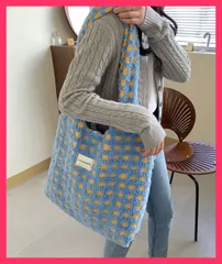 【スタッフおすすめ！】 ボアトートバッグ チェック柄 大容量 a4対応 柔らかい/手提げbag 人気/折り畳みバッグ レディース 肩掛け もこもこ 5色トー おすすめ おしゃれ　人気 上品 98YSONG-001
