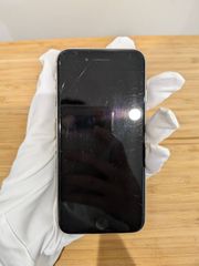 iPhoneSE第2世代　64GBホワイト