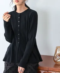 【M】ブラック 自慢のフレアシルエット。ペプラムフレアカーディガン/カーデ カーディガン ペプラム リブニット レディース アウター 羽織り 体型カバー ゆったり 大きいサイズ