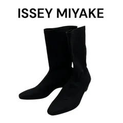 ISSEYMIYAKE × un コラボ　ショートブーツ　ブラック　37 ISSEYMIYAKE × un コラボ ショートブーツ ブラック 37
