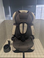 激安　チャイルドシート　COMBI