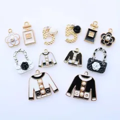 【12個】香水瓶 リボン５番 No.5 カメリア アパレルチャーム パーツ