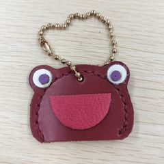 本革 キーケース キーカバー	カエル ワインレッド	ストラップ ハンドメイド/工房エールヨコハマ