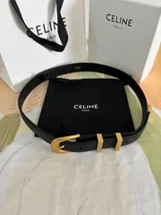 週末限定価格❗️CELINEセリーヌ ベルト ブラック 箱あり 75 レア商品 週末限定価格❗️CELINEセリーヌ ベルト ブラック 箱あり 75 レア商品