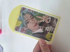 Bunjang商品韓国直送】ITZY(イッチ) ユナ(YUNA) 直筆サイン