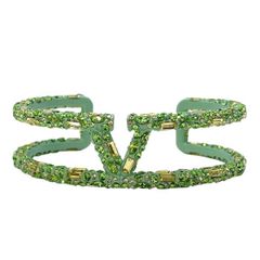 【新品】ヴァレンティノ ガラヴァーニ ブレスレット バングル アクセサリー Vロゴ メタル ラインストーン ライトグリーン