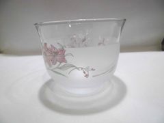 送料込み　(使用品)  冷茶用コップ　お花