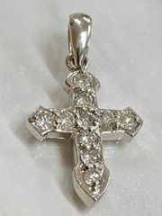 ※◎PT900 　0.5ct　ダイヤモンド クロストップ 十字架