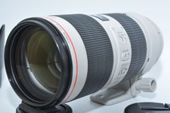250265★極上★ Canon キヤノン EF70-200mm F2.8L IS III USM