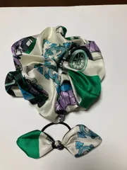 2点セット　スカーフリメイクボリュームたっぷりシュシュとリボンゴム