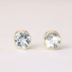 14KGF スカイブルートパーズ 4mm 天然石 ベゼル ピアス