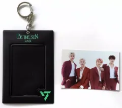 【中古】雑貨 SEVENTEEN フォトカードホルダー PERFORMANCE TEAM(グリーン) 「SEVENTEEN WORLD TOUR [BE THE SUN] - JAPAN」