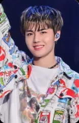 【中古】コレクションカード(男性) TREASURE/ドヨン/ライブフォト/Blu-ray・DVD「TREASURE JAPAN TOUR 2022-23-HELLO- SPECIAL in KYOCERA DOME OSAKA」ほかCD SHOP共通先着特典