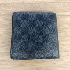 ☆ ルイヴィトン　ダミエグラフィット　折り財布　二つ折り財布【財布】【1】