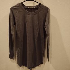 KORMARCH　 グレー　長袖