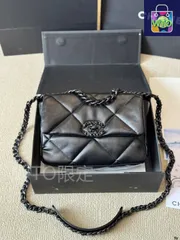 【今日特価】Chanel 19 Flap Bag ～シャネル 19 フラップバッグ ブラック～-WTO輸入2