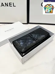 【今日特価】Yves Saint Laurent イヴ・サンローラン クラシックウォレットシリーズ 輸入小牛皮を採用し質感に優れる