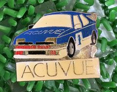 ACUVUE　車　ピンバッチ
