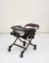 ネムリラ AUTO SWING BEDi Plus ショコラブラウン コンビ 電動ハイローチェア 新生児OK クリーニング済み A4736733