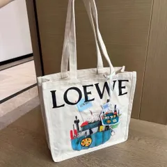【新品】希少品 LOEWE ロエベ 《クラフテッド・ワールド展》限定 トートバッグ ショルダーバッグ ショッピングバッグ【 C柄｜アートデザイン｜Size：39x39x13cm 肩ベルト長：66cm｜ペーパーストラップを含む】blue 1点