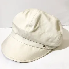 新品未使用です定価1万弱　新品　日本製フルラ FURLA 帽子 ベレー帽 ラメ S Mベージュ