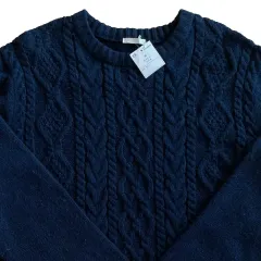 GU ネイビー ケーブル編みニット セーター