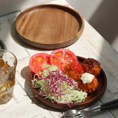 プレート 17cm L ラウンド カフェ 皿 食器 木製食器 天然木 （ 木製 中皿 丸 トレー 木製プレート 木目 取り皿 パン皿 木 ケーキ皿 銘々皿 おしゃれ ）