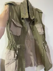 ミリタリーベスト