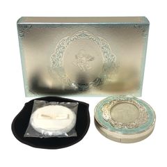 ミラノコレクション2019 24gの新品・未使用のセット Milano Collection ミラノコレクション2019 カネボウ おしろい 24g