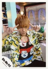【中古】生写真(ジャニーズ) Kis-My-Ft2/千賀健永/上半身・衣装白・緑・黄色・黒・赤・青・黄色・両手ピース・口閉じ/「Sha la la☆Summer Time」PV＆ジャケ写撮影/公式生写真