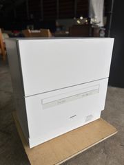 Panasonic 食器洗い乾燥機 NP-TA4-W 2023年製